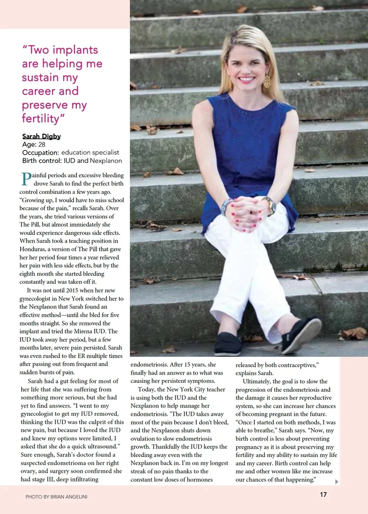 Una página de la revista Health Monitor con un artículo sobre Sarah Digby, titulado “Two implants are helping me sustain my career and preserve my fertility”.